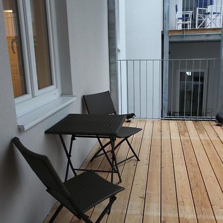 Moderne Stadtwohnung Mit Balkon Viena Quarto foto